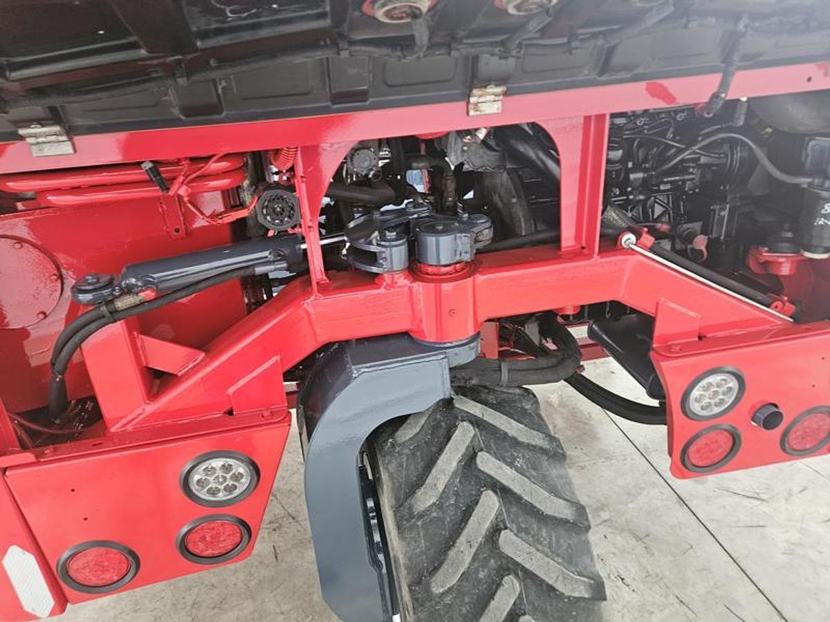 Used 2014 Moffett M70