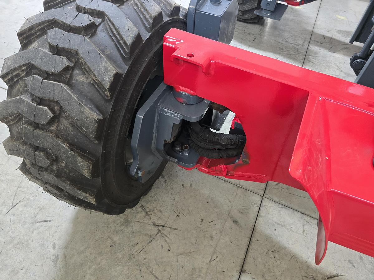 Used 2012 Moffett M50.4 4 Way