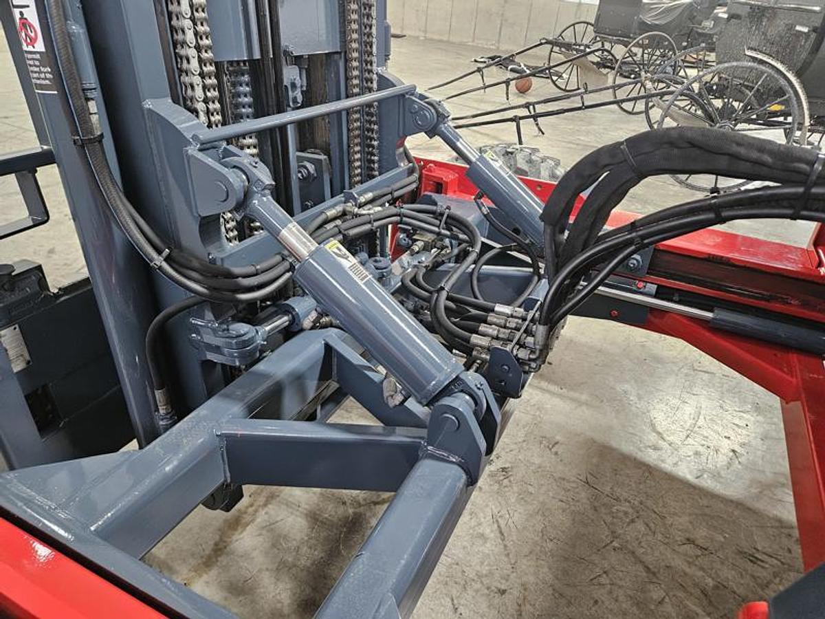 Used 2015 Moffett M8 55.3LP