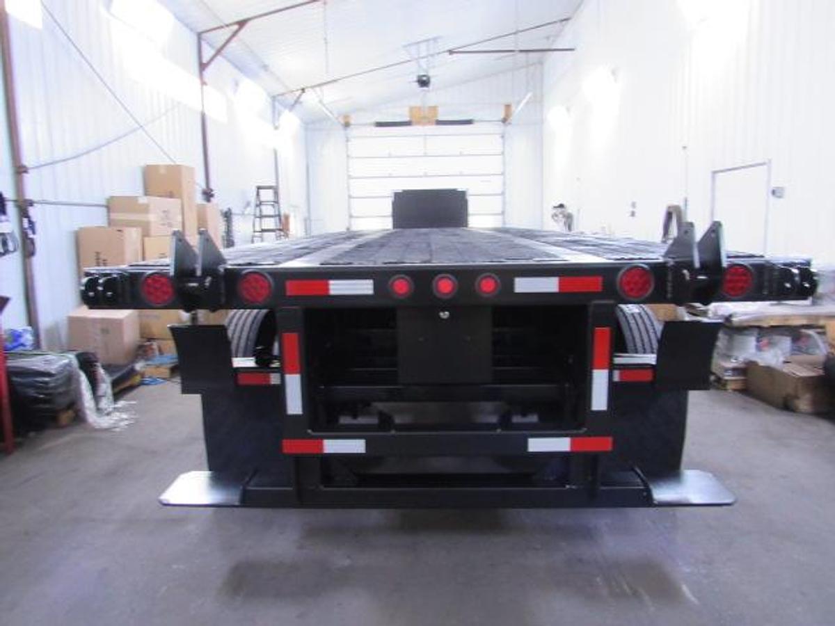 Used 2014 Utility 48' X 102 Princeton/Moffett Trailer