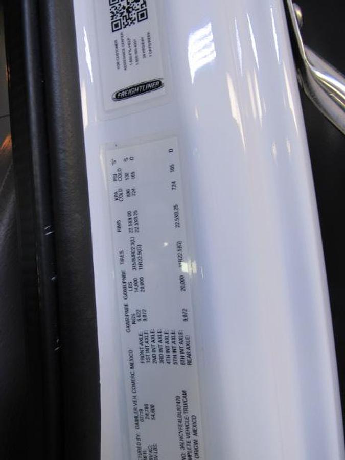 Used 2020 Freightliner M2 106