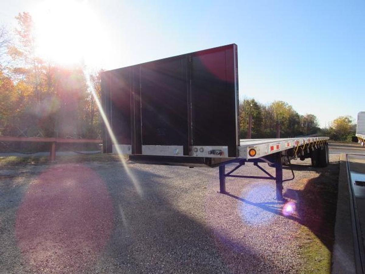 Used 2015 Utility 45' X 102 Alum Combo Princeton/Moffett Trailer