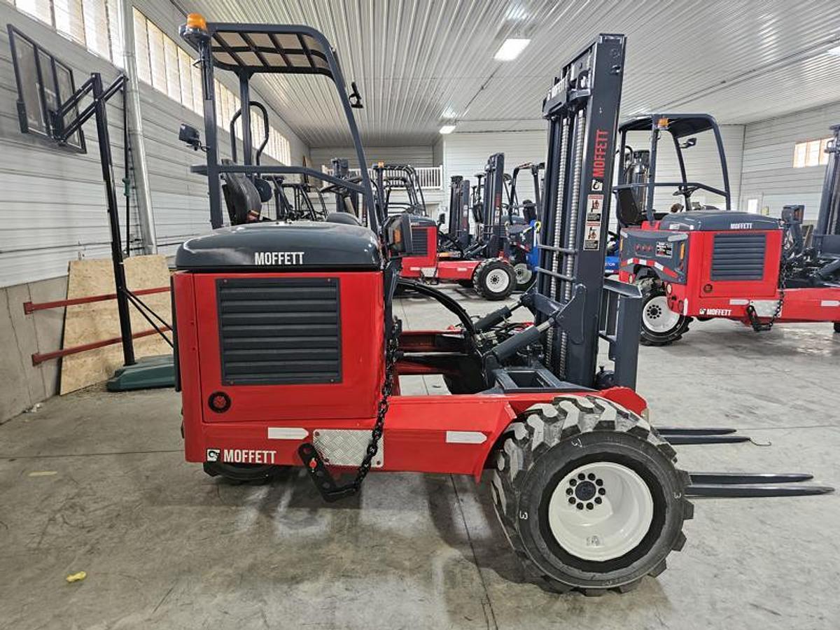 Used 2014 Moffett M55