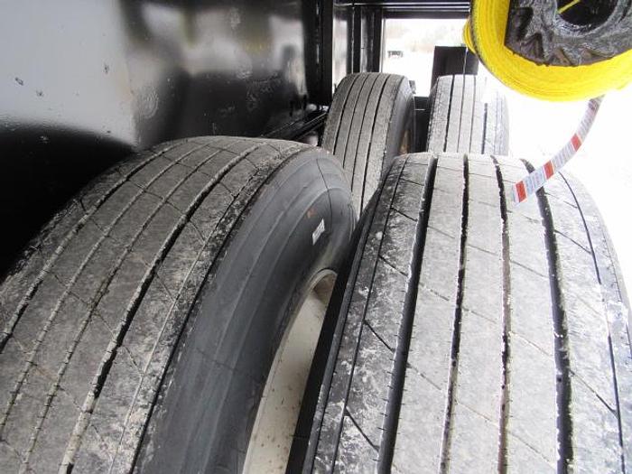 Used 2014 Utility 36' 6" X 102 Alum Combo Princeton/Moffett Trailer