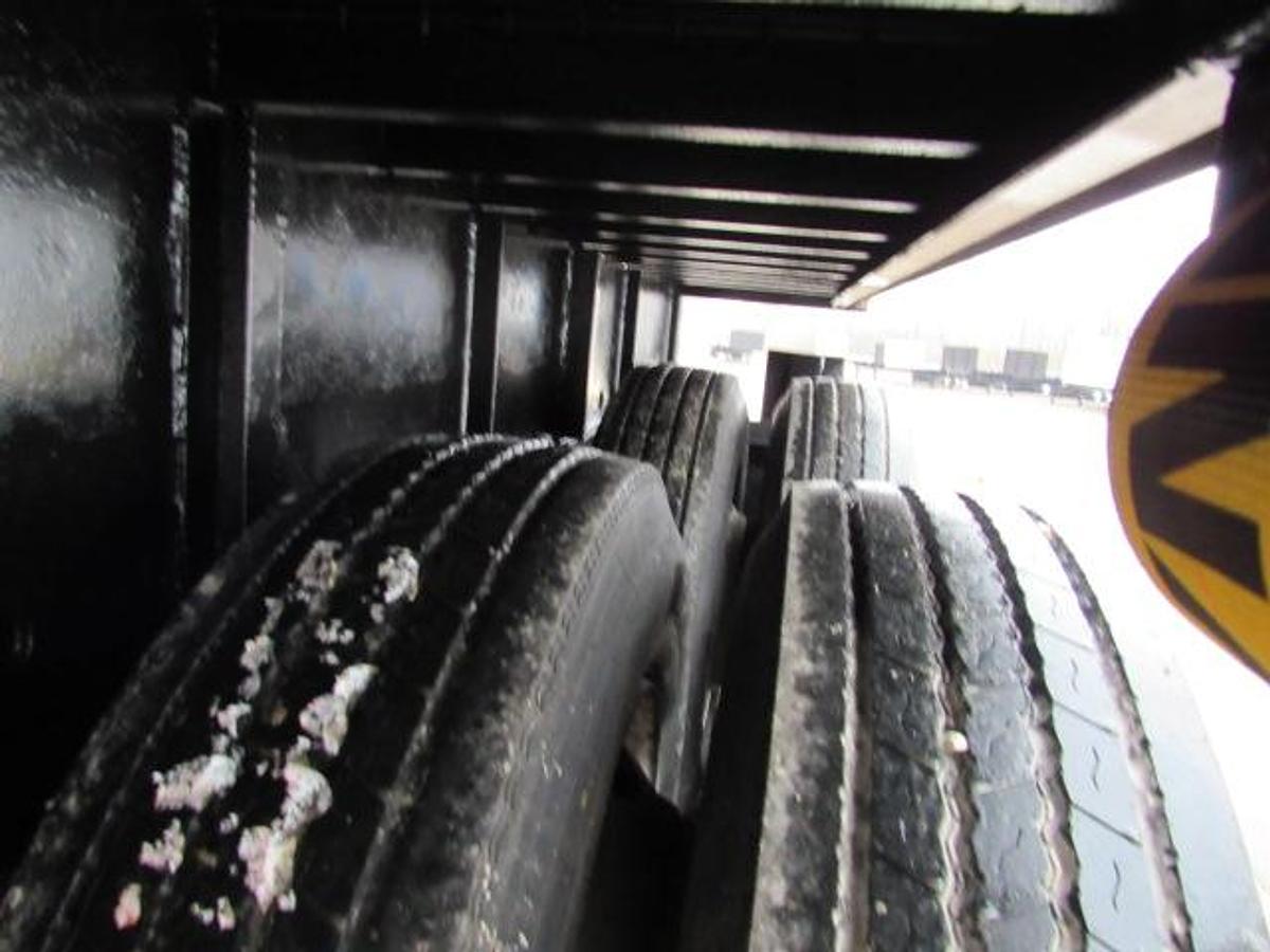 Used 2013 Utility 45' X 102 Princeton/Moffett Trailer