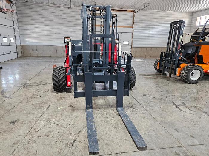 Used 2019 Moffett M8 55.3P