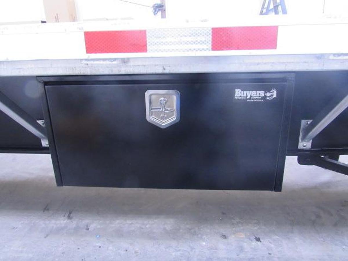 Used 2015 Utility  48' X 102 Alum Combo Princeton/Moffett Trailer