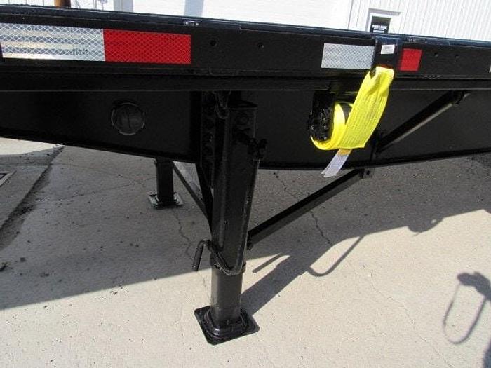 Used 2013 Utility 48' X 102 Princeton/Moffett Trailer