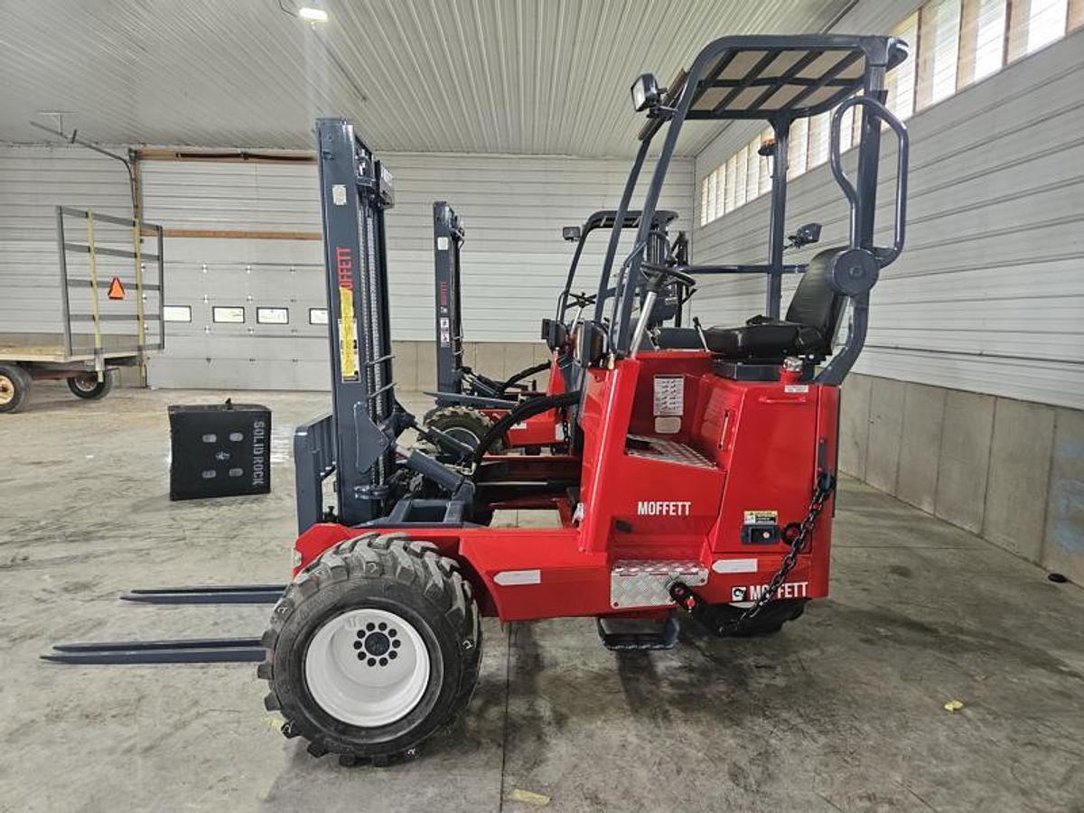 Used 2014 Moffett M55