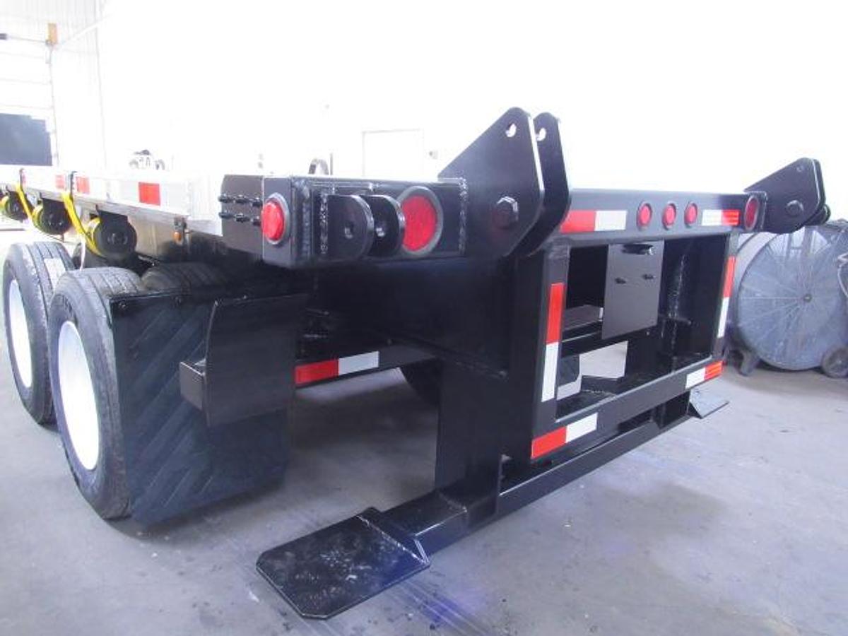 Used 2016 Utility 45' X 102 Alum Combo Princeton/Moffett Trailer
