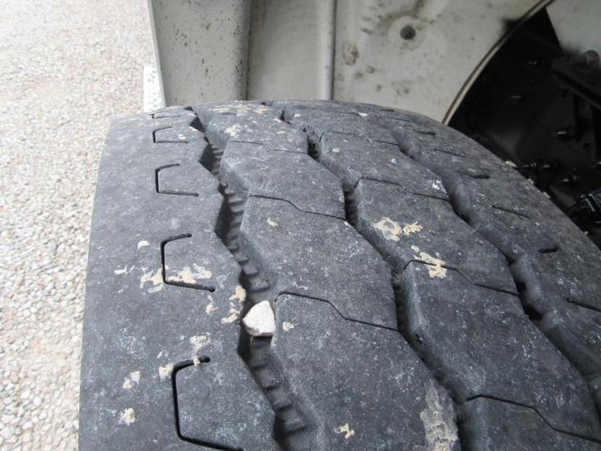 Used 2022 Freightliner M2 106