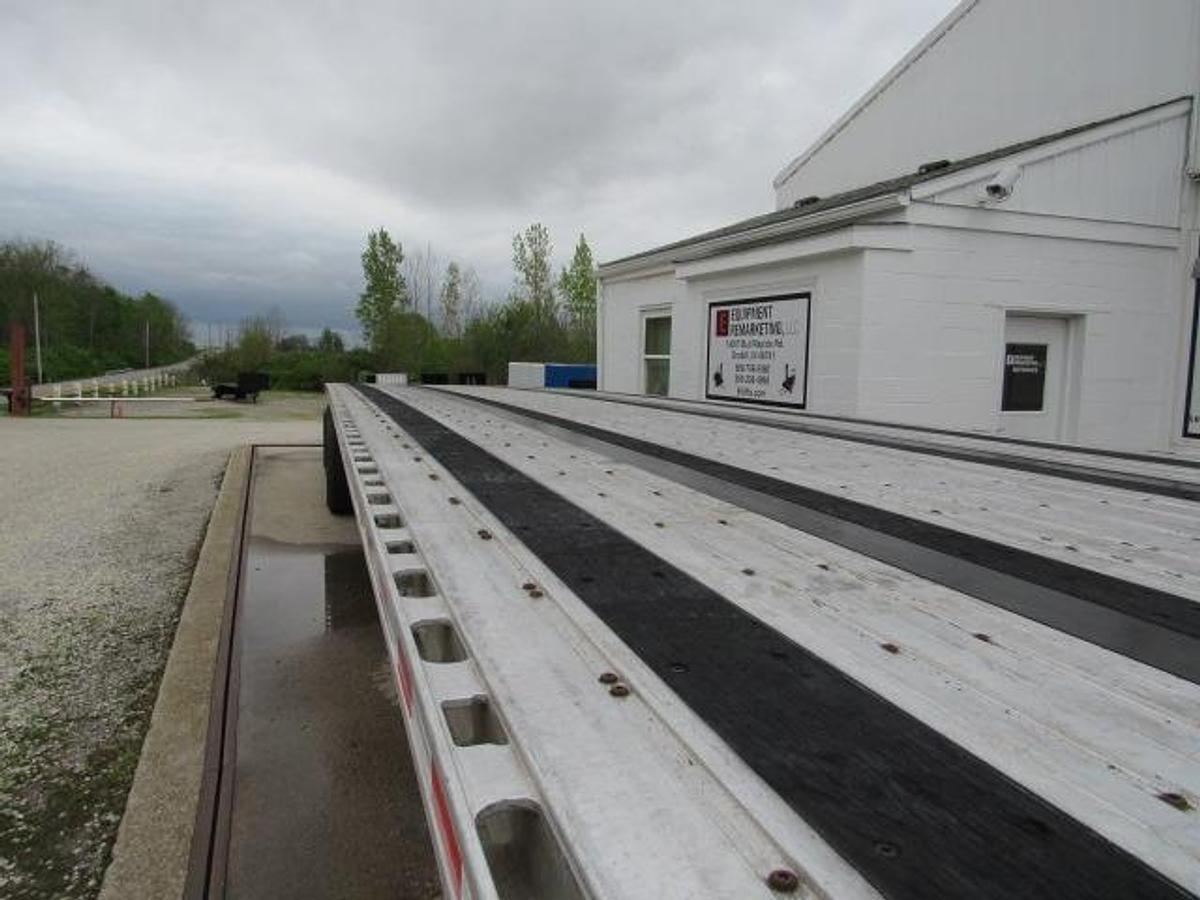 Used 2015 Fontaine 48' X 102" Aluminum Combo Princeton/Moffett Trailer