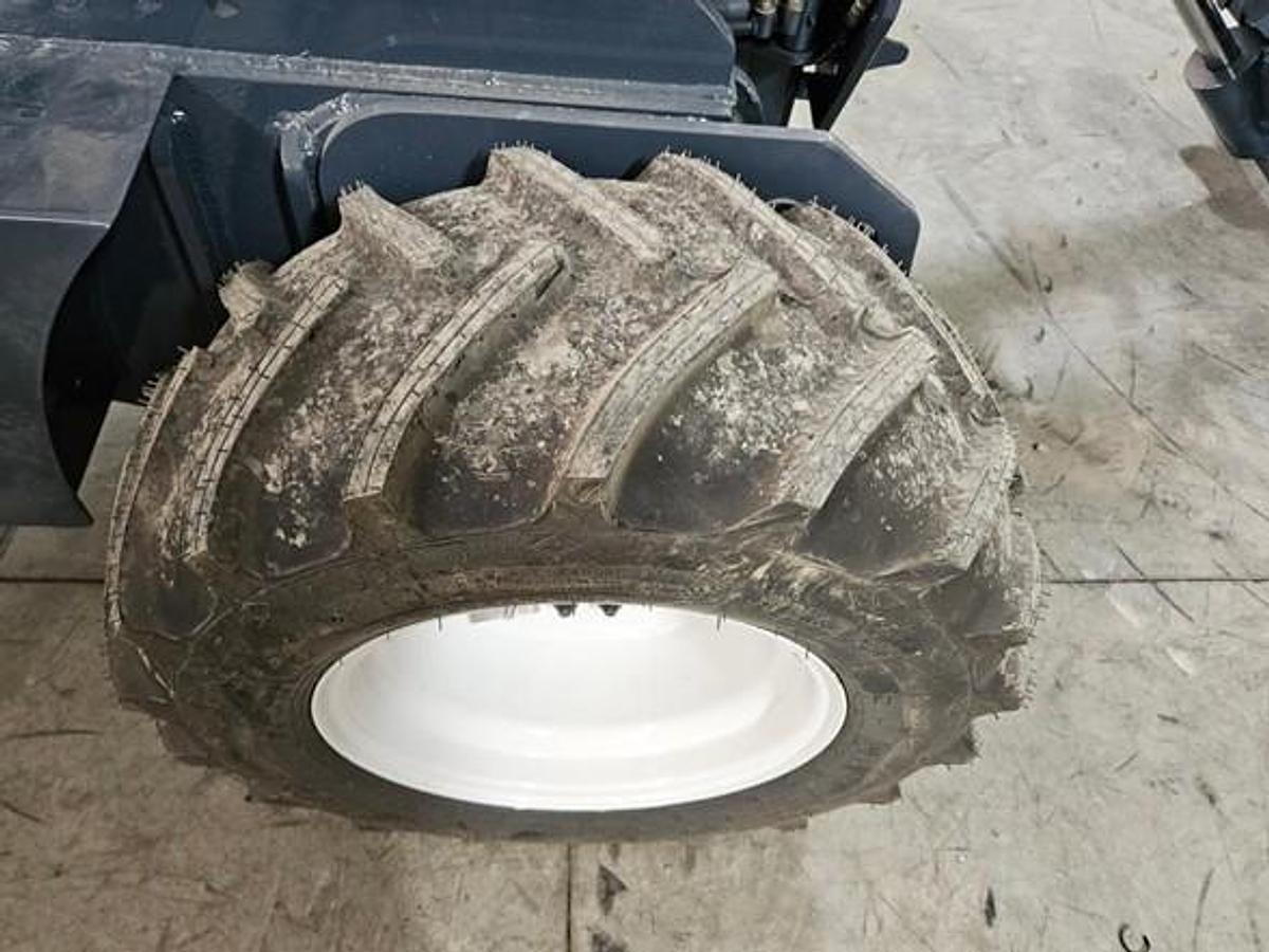 Used 2018 LOADMAC 825  2 Way Forklift w/Extended Reach