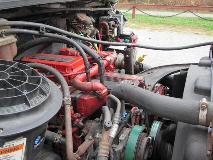 Used 2017 Freightliner M2 106