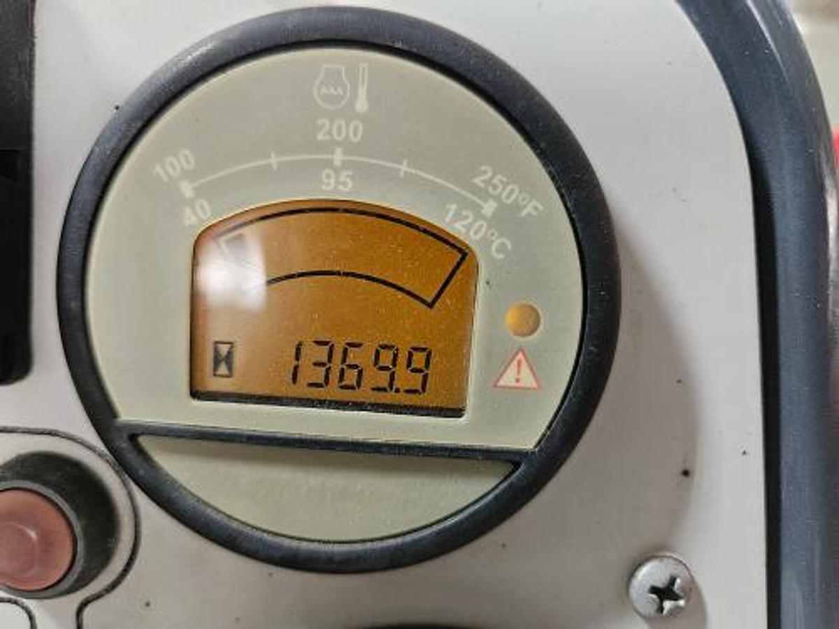 Used 2014 Moffett M8 55.4 4 Way