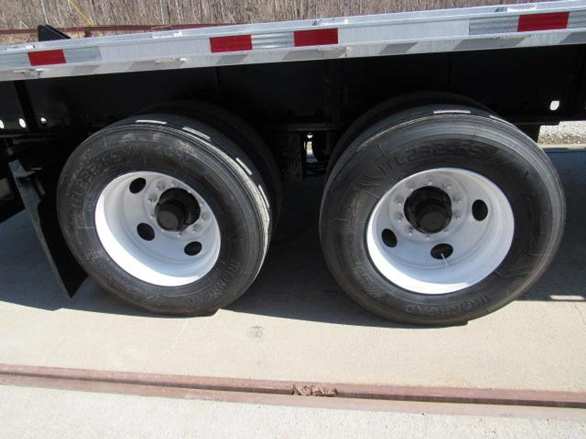 Used 2016 Utility 48' X 102 Alum Combo Princeton/Moffett Trailer