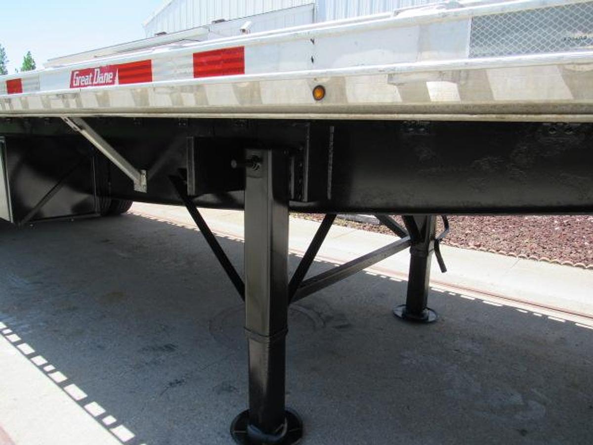 Used 2014 Great Dane Trailers 36' 6" X 102" Aluminum Combo Flatbed Moffett Trailer
