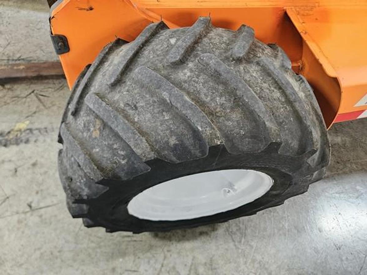 Used 2018 Moffett M8 55.3NX