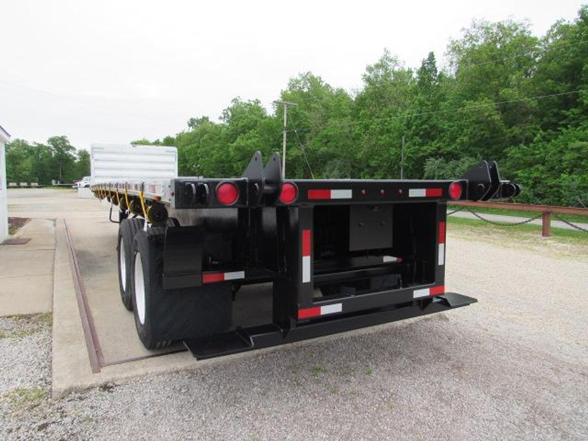 Used 2014 Great Dane Trailers  36' 6" X 102" Aluminum Combo Flatbed Moffett Trailer