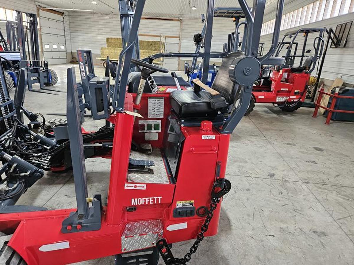 Used 2019  Moffett M5 50.4PNX  4 Way