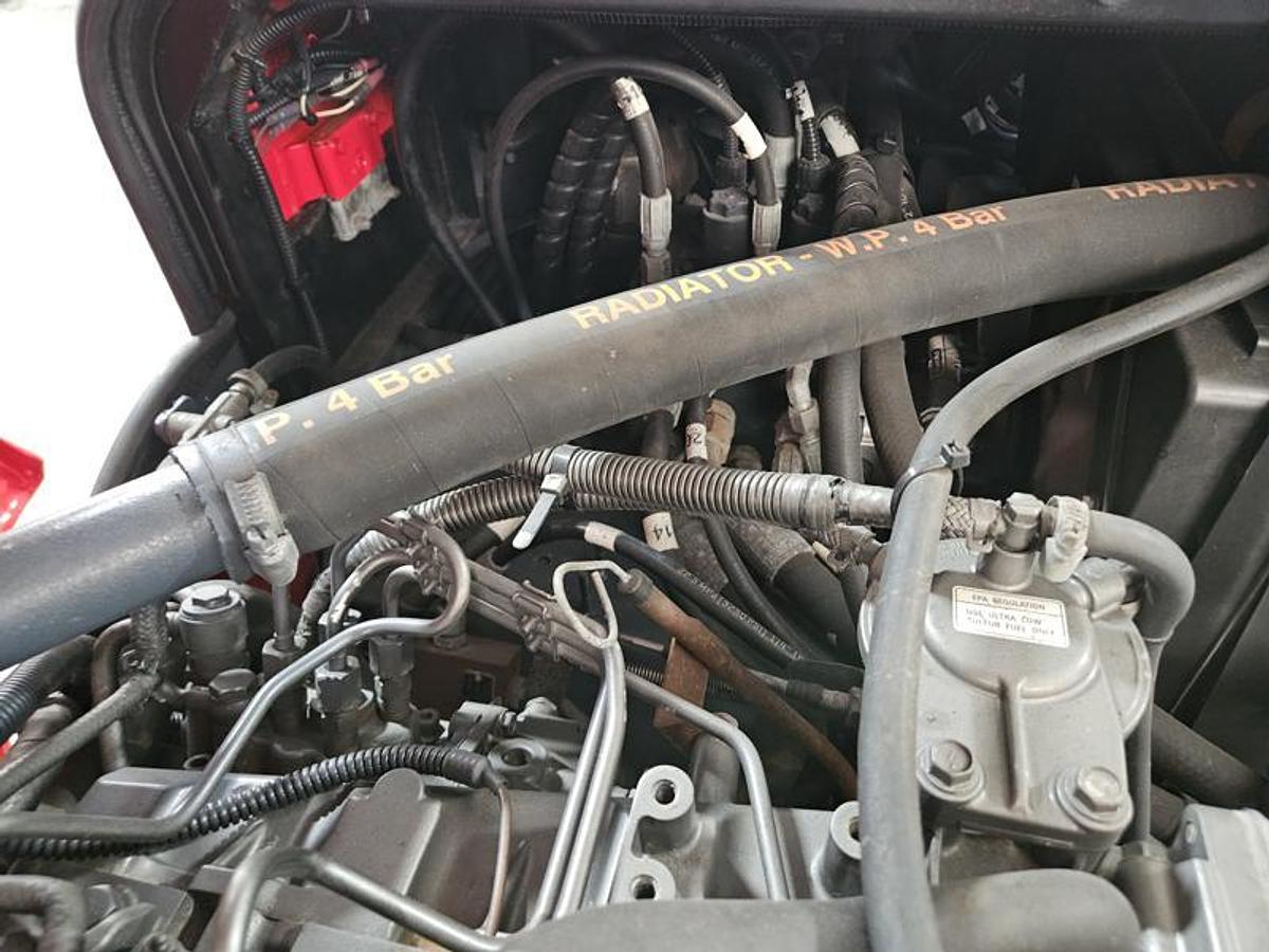 Used 2018 LOADMAC 825  2 Way Forklift w/Extended Reach