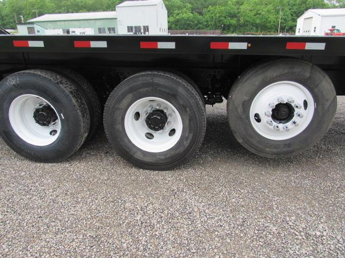 Used 2021 Kenworth T370 Flatbed Truck