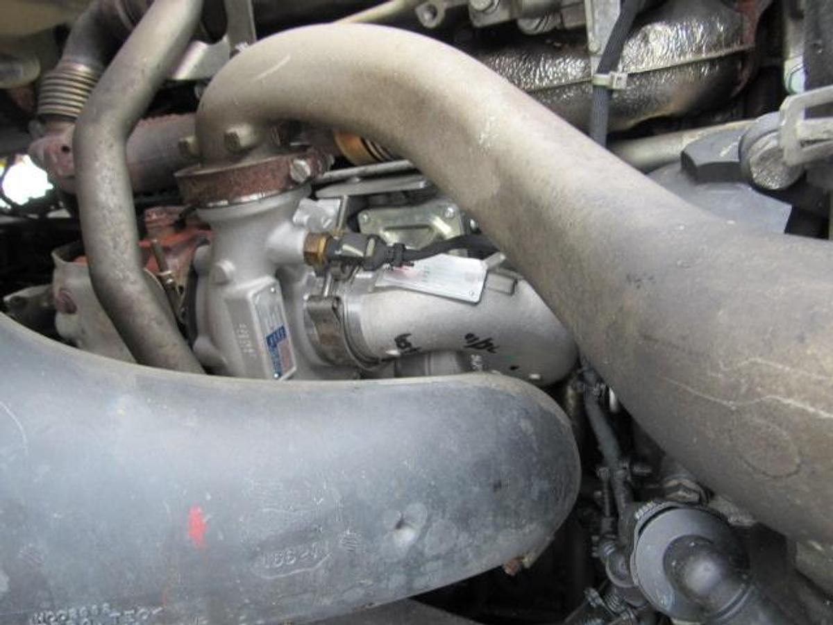 Used 2022 Freightliner M2 106