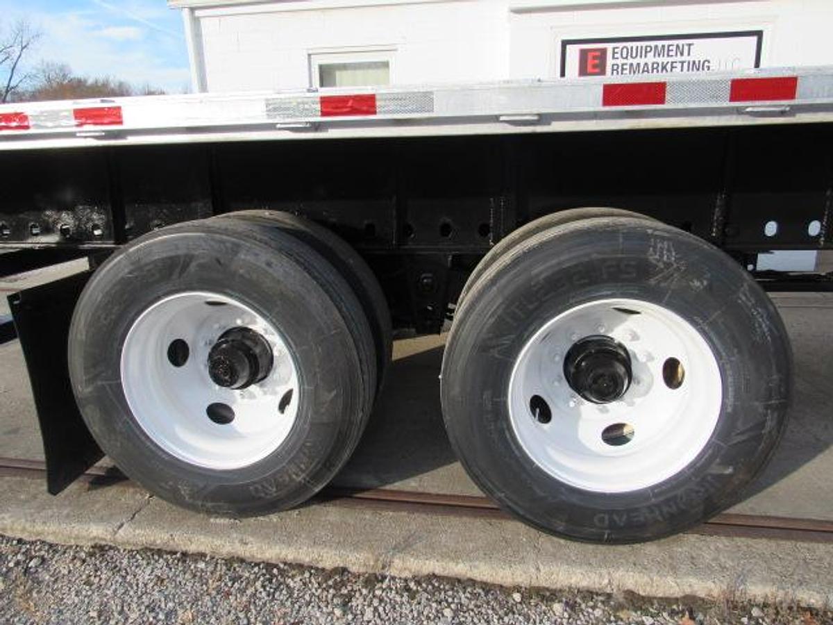Used 2015 Utility 45' X 102 Alum Combo Princeton/Moffett Trailer