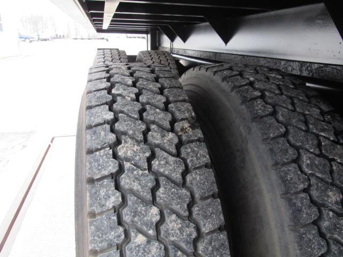 Used 2022 Freightliner M2 106