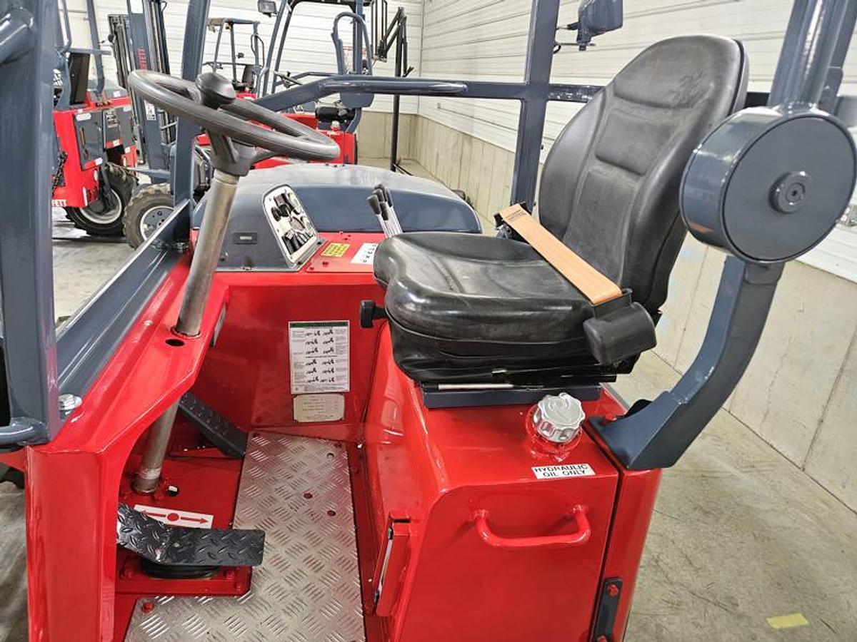 Used 2014 Moffett M55