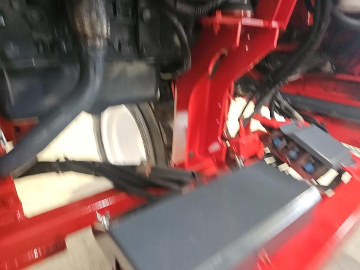 Used 2010 Moffett M55P with Extended Reach