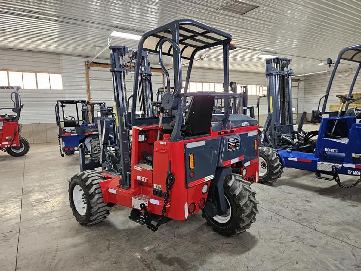 Used 2019  Moffett M5 50.4PNX  4 Way