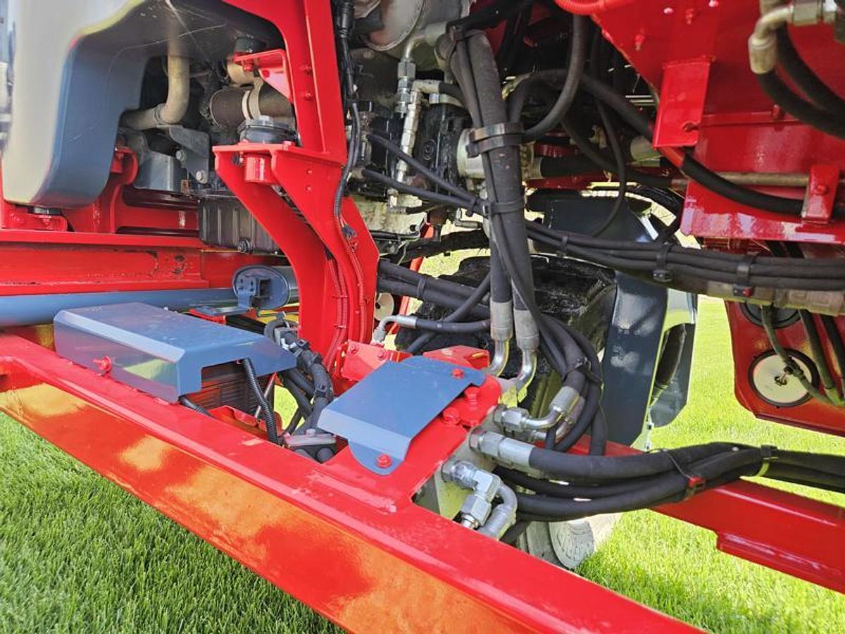 Used 2014 Moffett M70