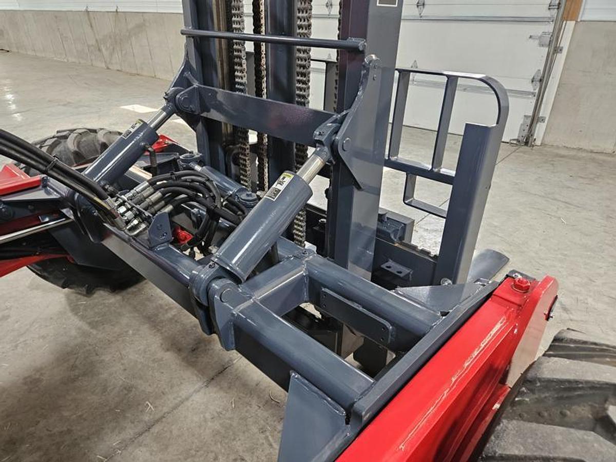 Used 2015 Moffett M8 55.3