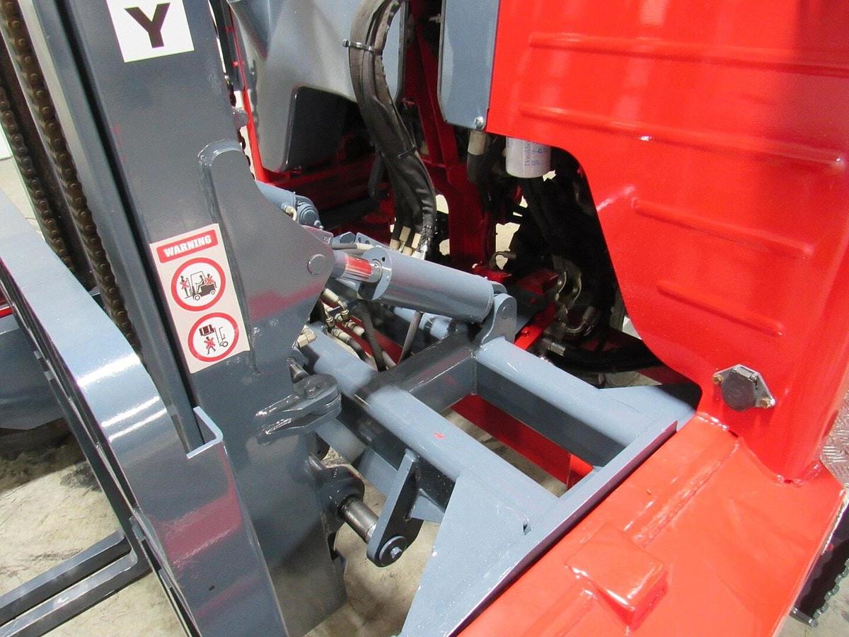 Used 2014 Moffett M55