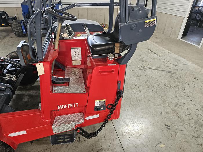 Used 2014 Moffett M55