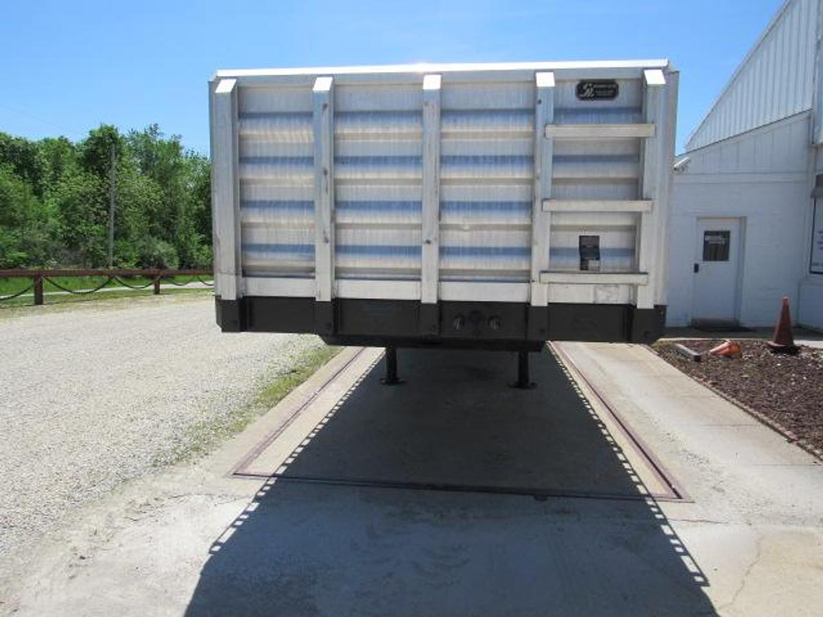 Used 2014 Great Dane Trailers 36' 6" X 102" Aluminum Combo Flatbed Moffett Trailer