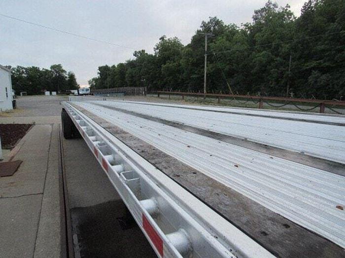 Used 2016 Great Dane Trailers 45' X 102" Flatbed Moffett Trailer