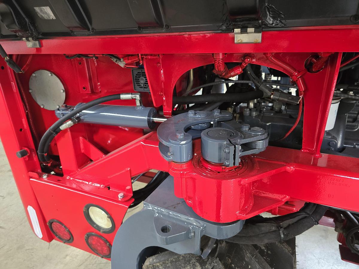 Used 2012 Moffett M50.4 4 Way