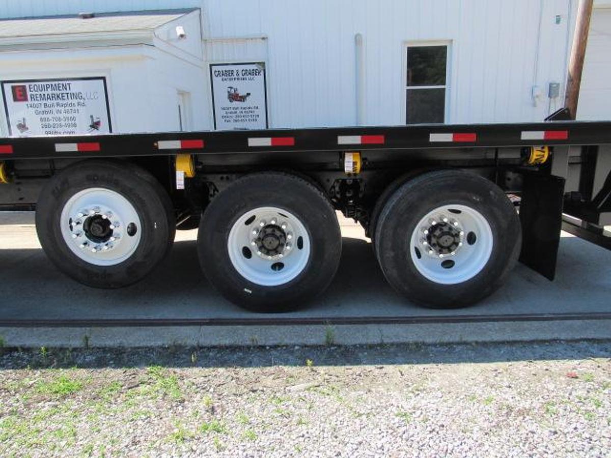 Used 2021 Kenworth T370 Flatbed Truck