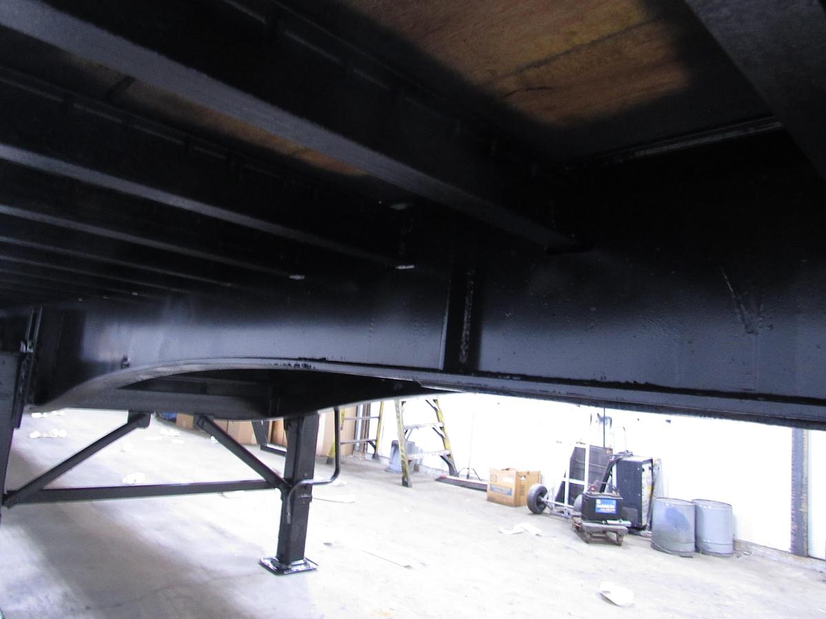 Used 2015 Utility 48' X 102 Princeton/Moffett Trailer