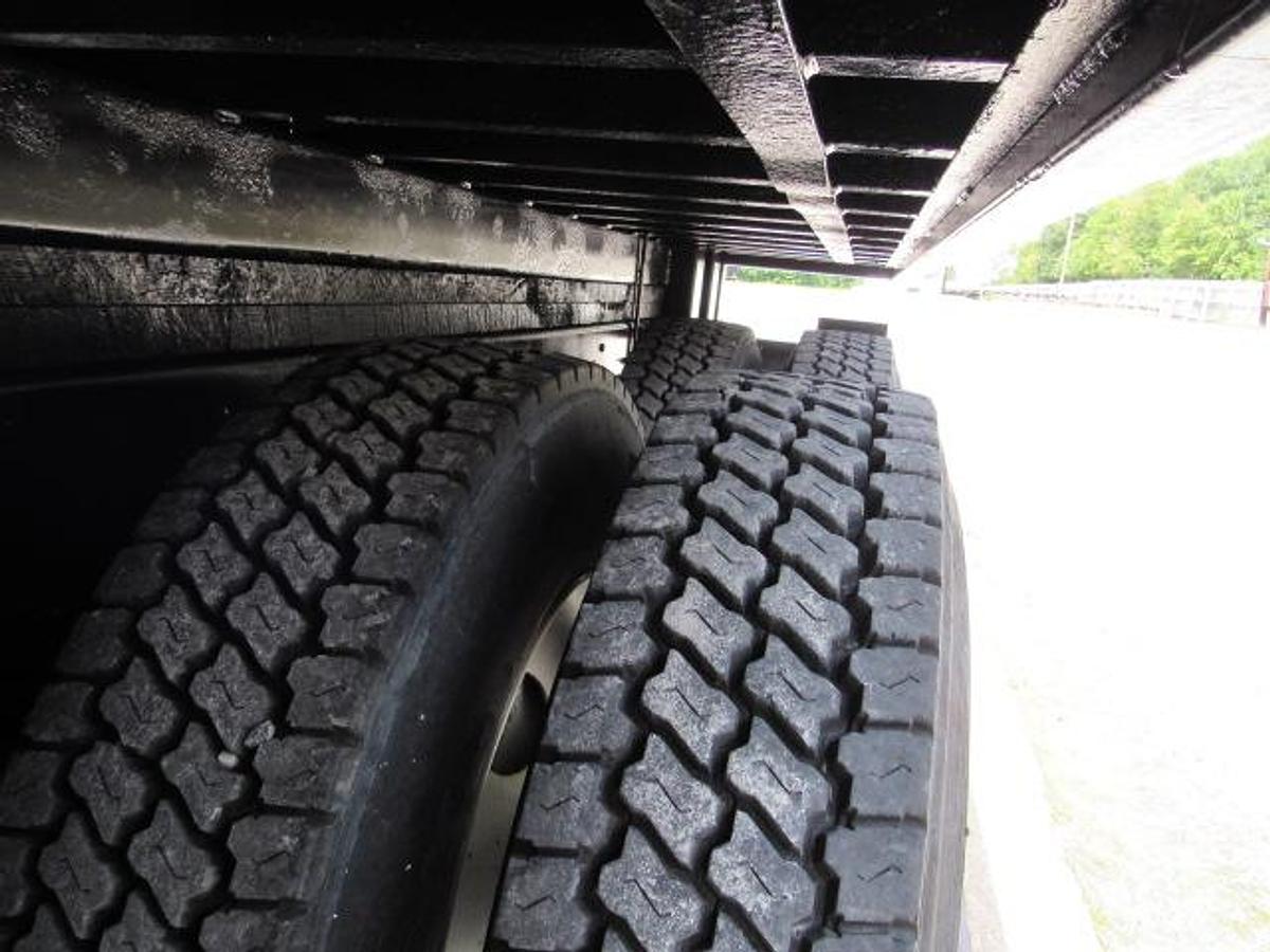 Used 2021 Kenworth T370 Flatbed Truck