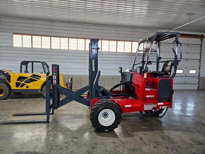 Used 2019 Moffett M8 55.3P