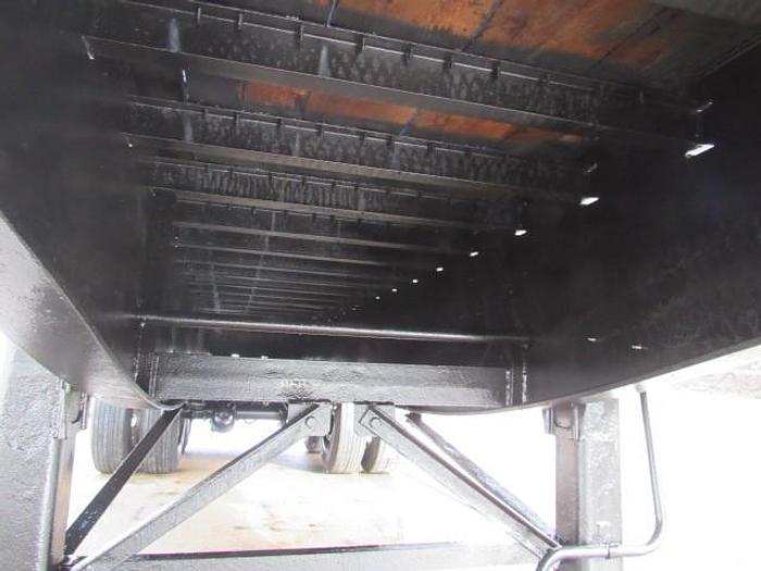 Used 2013 Utility 32' X 96" Princeton/Moffett Trailer