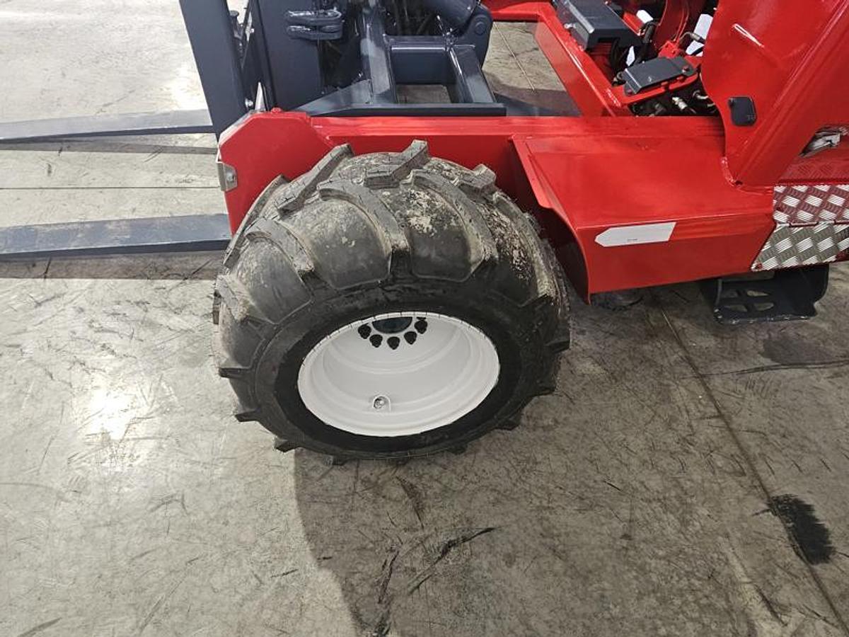 Used 2016 Moffett M8 55.3