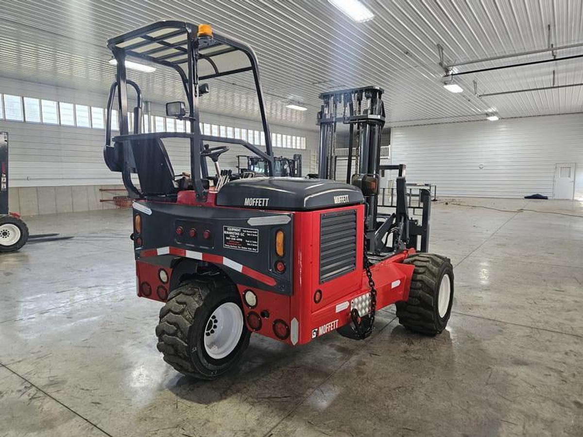 Used 2010 Moffett M55P with Extended Reach