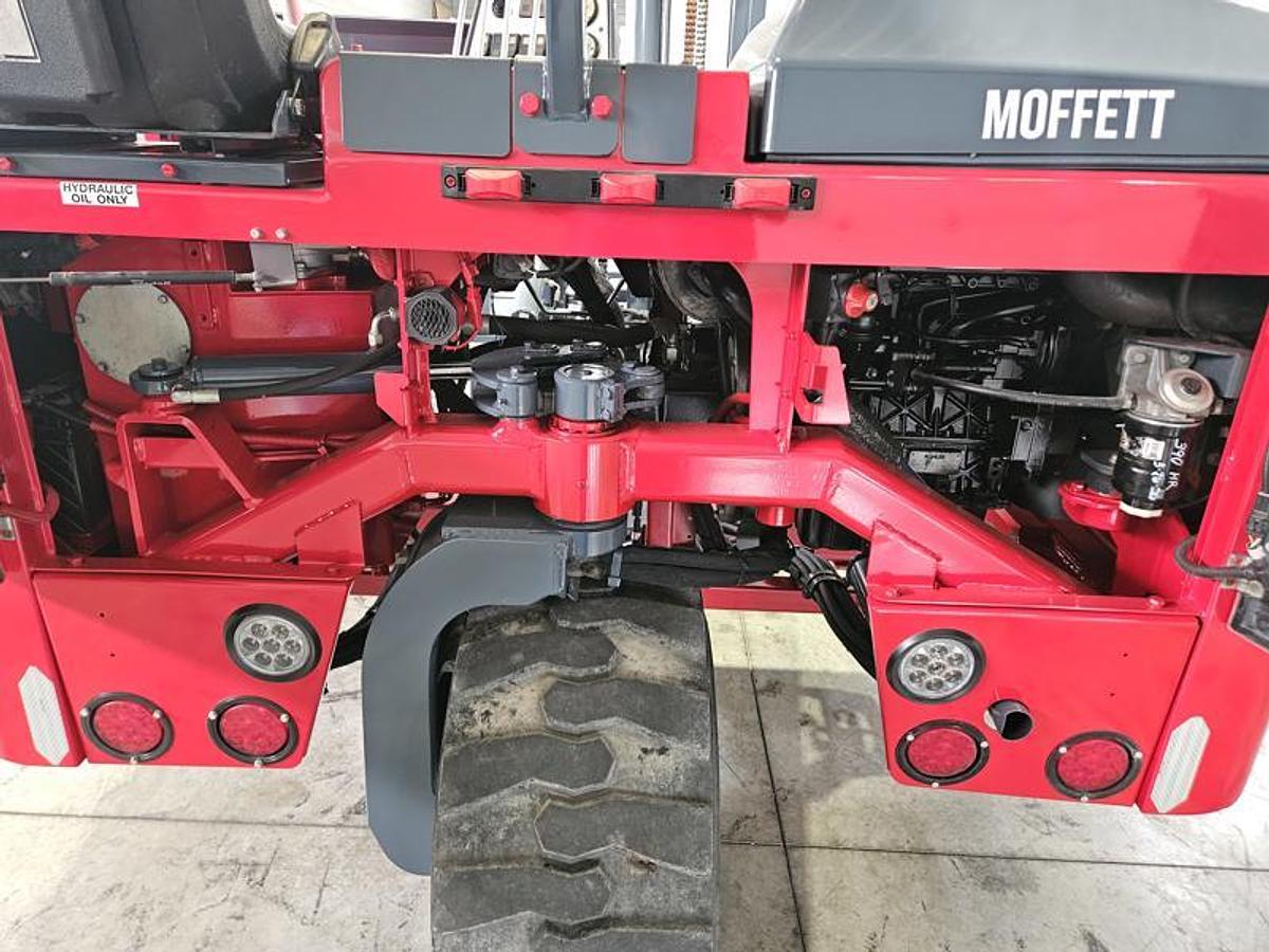 Used 2016 Moffett M8 70.3
