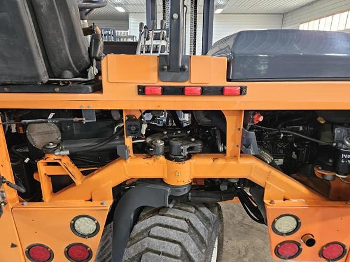 Used 2016 Moffett M8 55.3