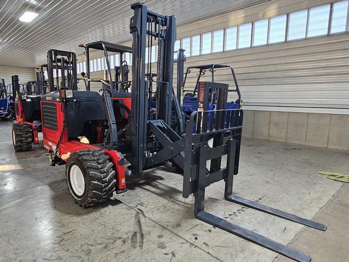 Used 2018 Moffett M8 55.3P