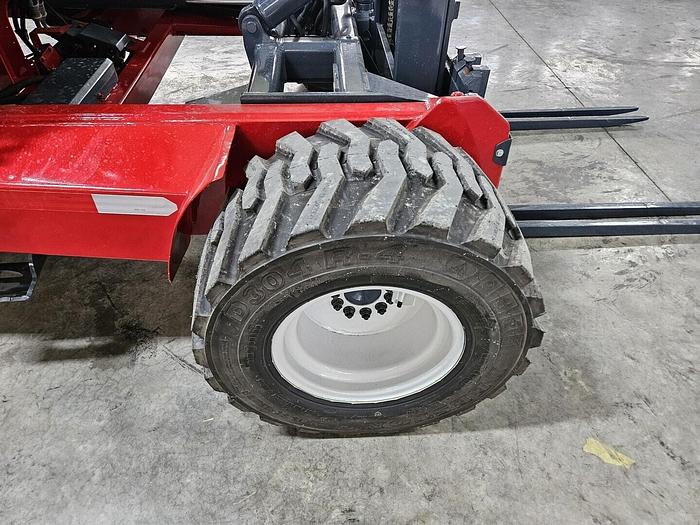 Used 2014 Moffett M55